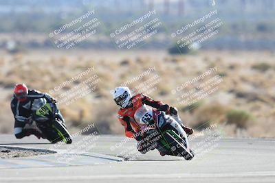 media/Dec-07-2025-CVMA (Sun) [[3e7d2de5dc]]/Race 12- Formula 40 MW and LW/